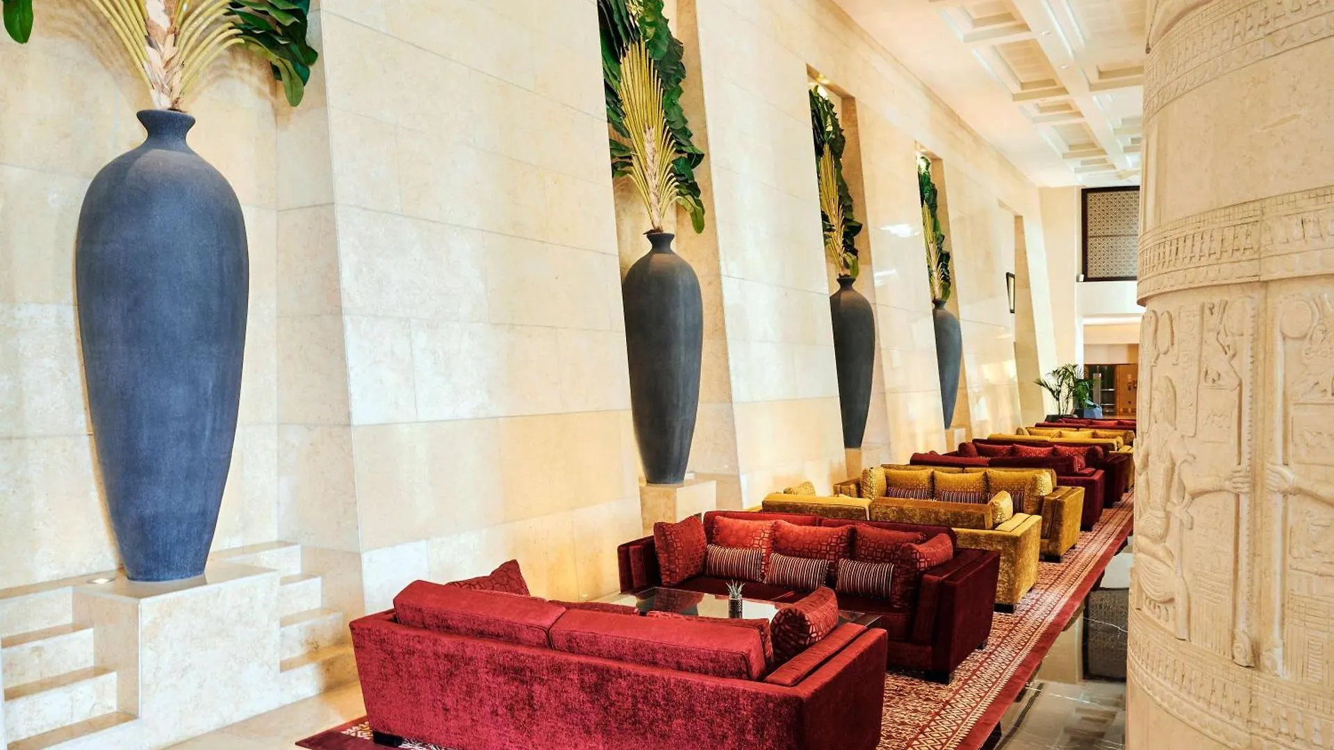 *****  Raffles Dubai Hotel United Arab Emirates